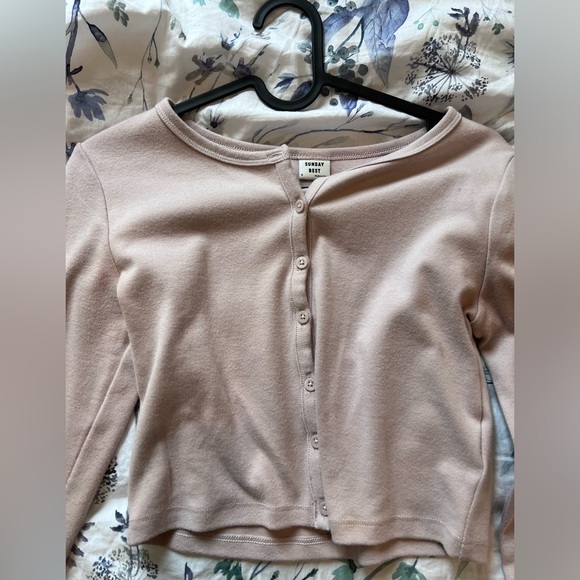 Aritzia izzy cardigan size small lilac - Picture 3 of 3